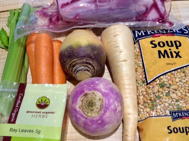 Grandmas Veggie Soup thumbnail