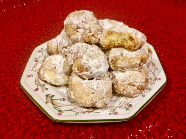 Russian Tea Cakes thumbnail